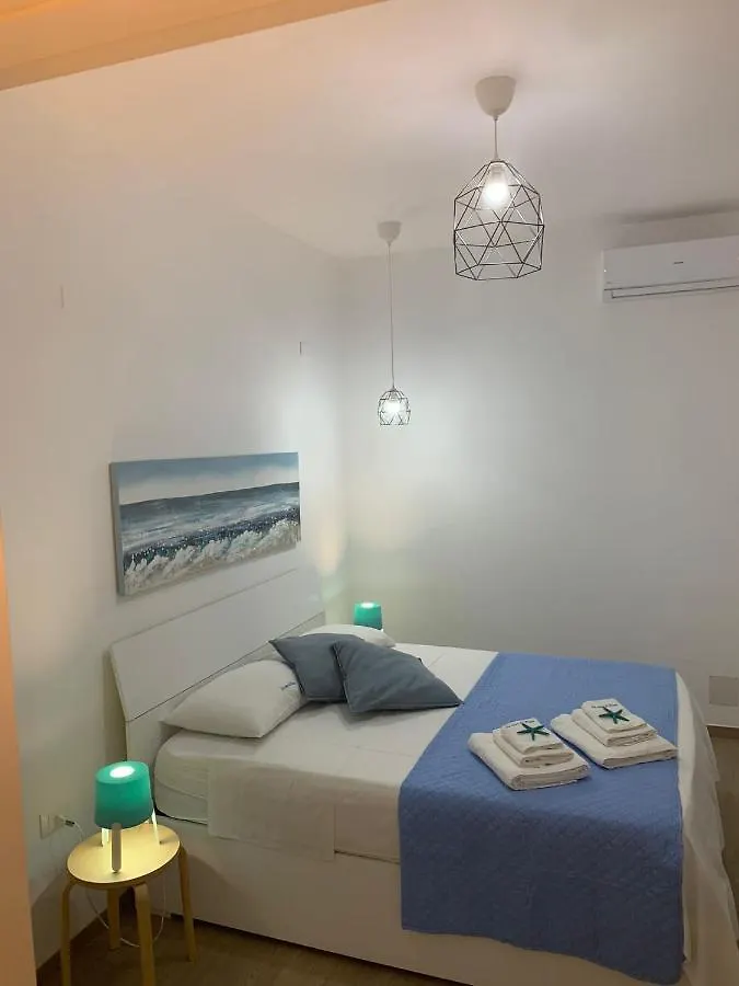 La Casa Di Nina Apartment Pozzallo Italy
