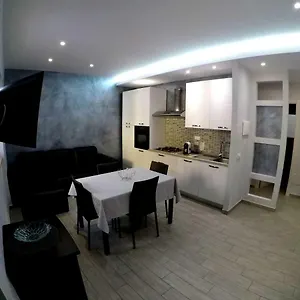  Apartment Welcome Home!!!